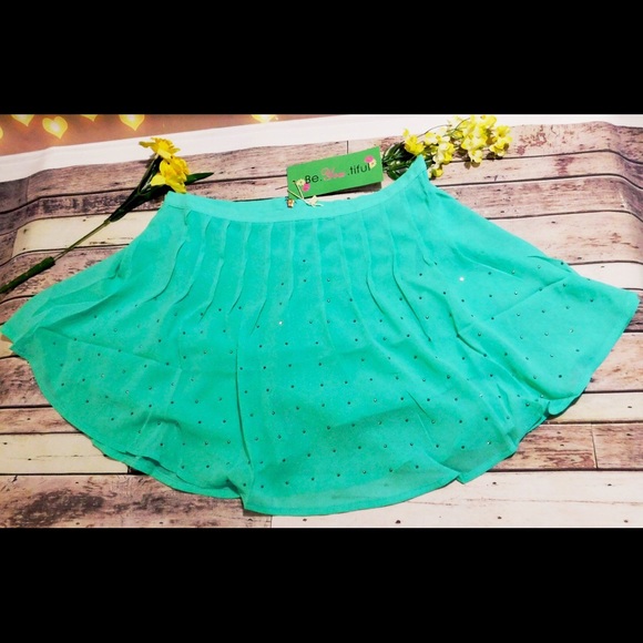 Mint skirt with silver embellishments PRICE FIRM - Picture 1 of 4